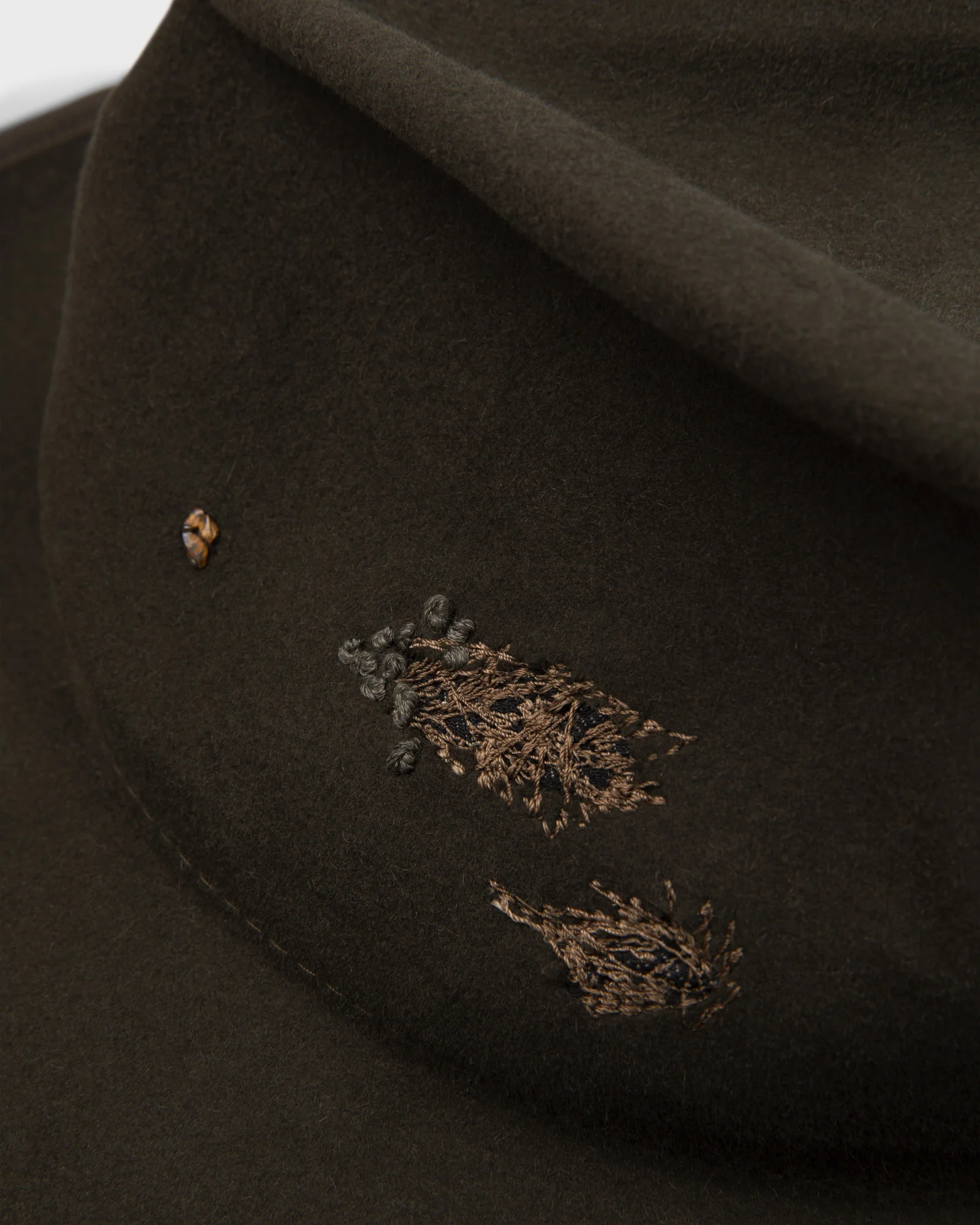 Crazy Horse Dark Olive Stiff - Image 10