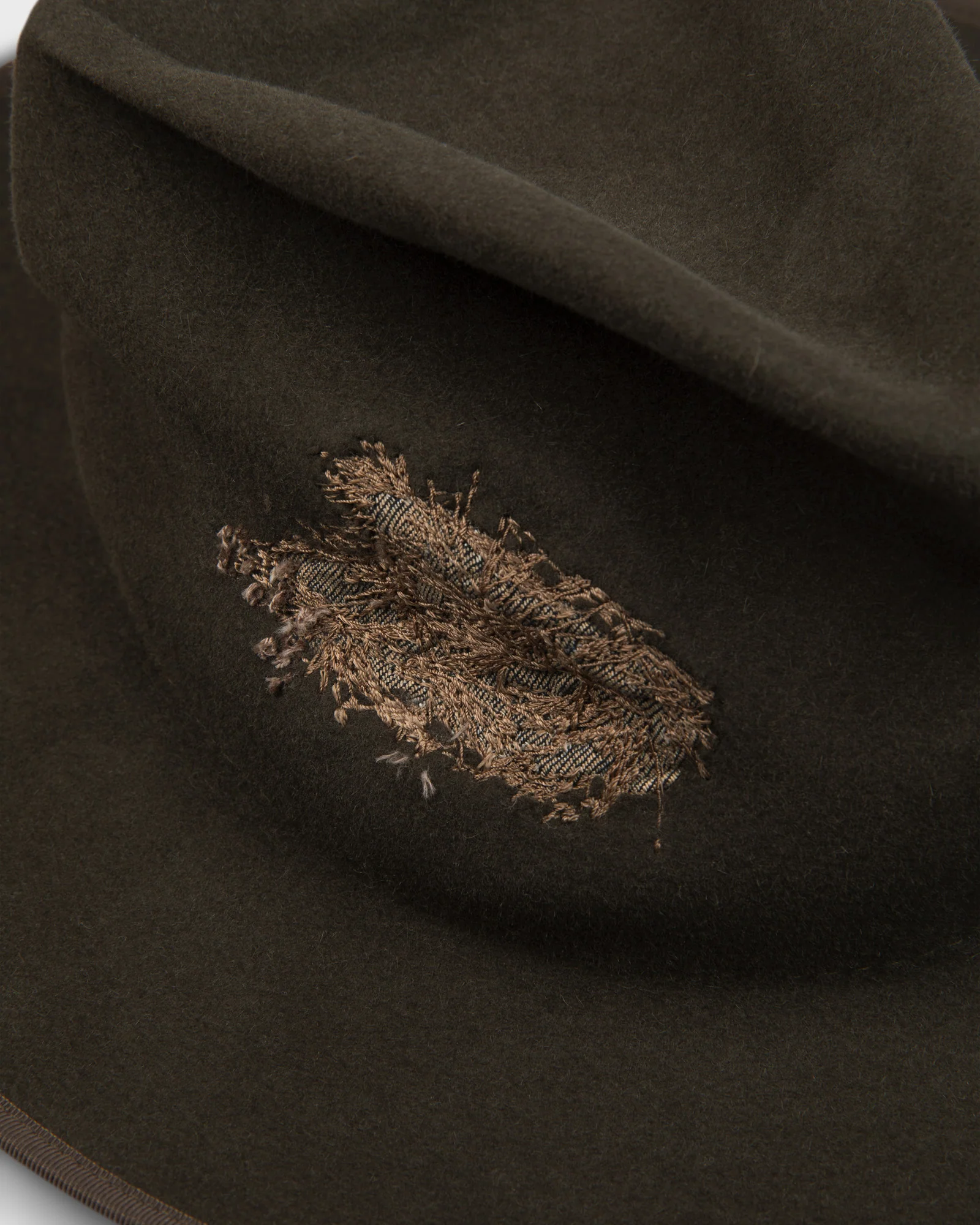 Crazy Horse Dark Olive Stiff - Image 8