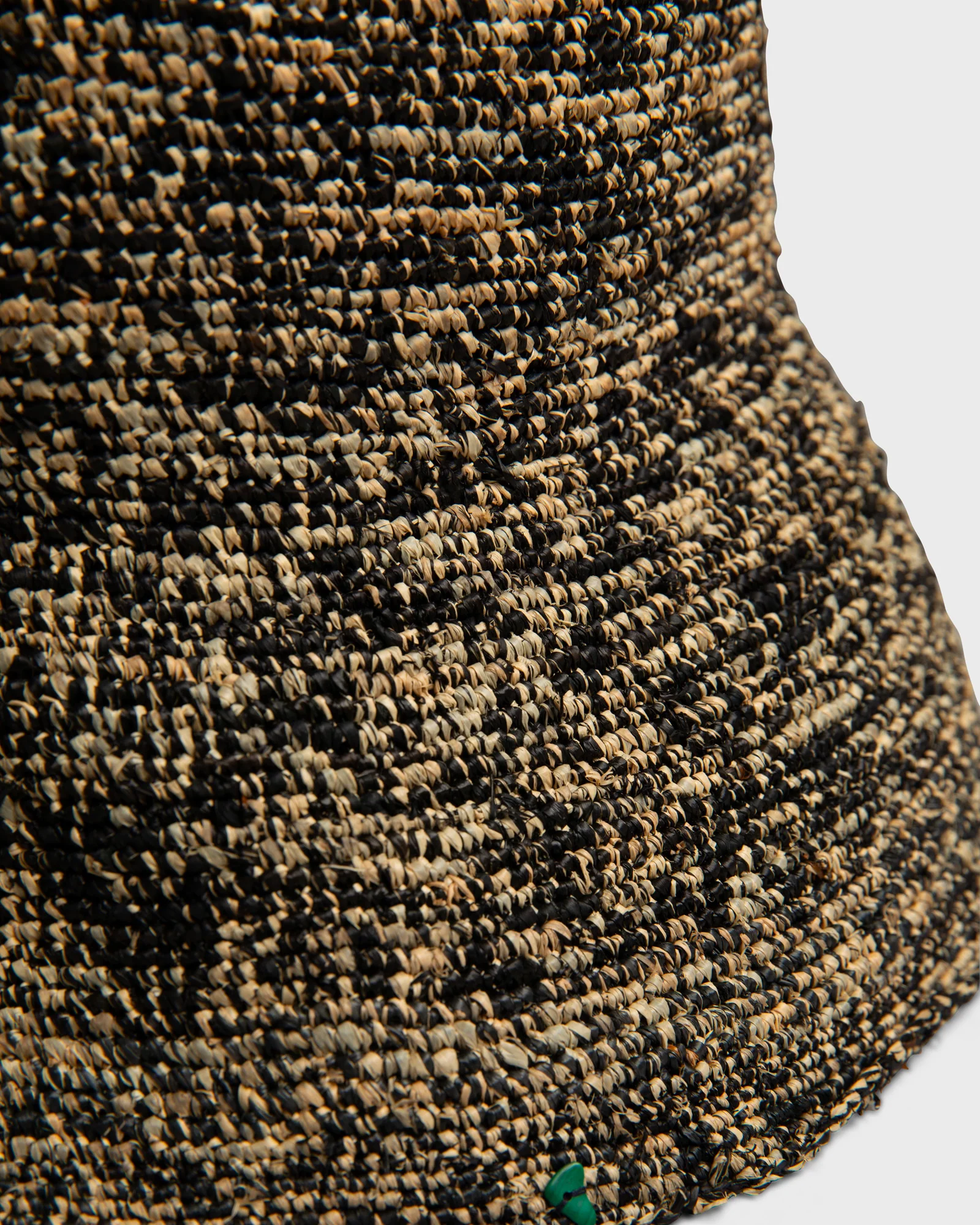 Shack Rafia Crochet Natural Black - Image 2